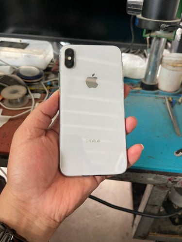 iPhone X 64G សានុំសុីនស្គេន​