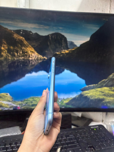 iPhone XR  ប្រភេទអេក្រ gx មានស្គេន (លក់ហើយ)