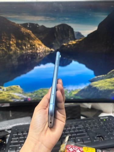 iPhone XR  ប្រភេទអេក្រ gx មានស្គេន (លក់ហើយ)