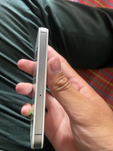 iPhones 4s 16GB