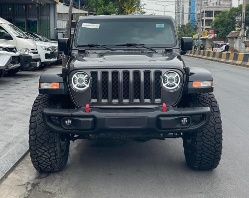 Jeep Rubicon ឆ្នាំ2019 ក្រដាសពន្ធ ធានាឡានស្អាត ទឹកថ្នាំហ្ស៊ីន1ជុំ