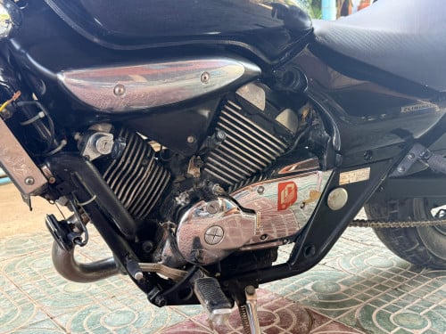Kawasaki eliminetor VN250