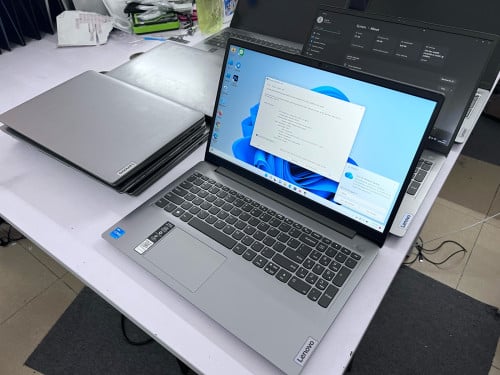 Lenovo Ideapad slim 3