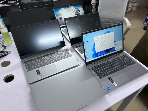 Lenovo Ideapad slim 3