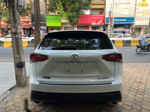 Lexus Nx 200t  F sport គុជ៣