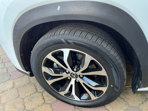 Lexus Nx 200t  F sport គុជ៣