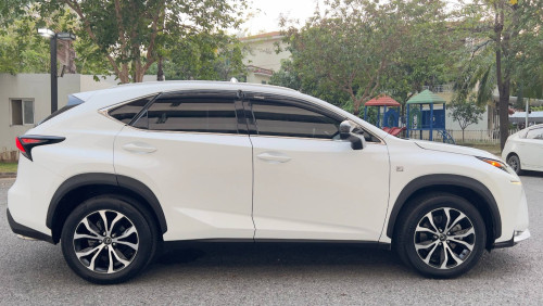 Lexus NX 200T F Sport 2016 6ប៊ូតុង ប៉ុង2