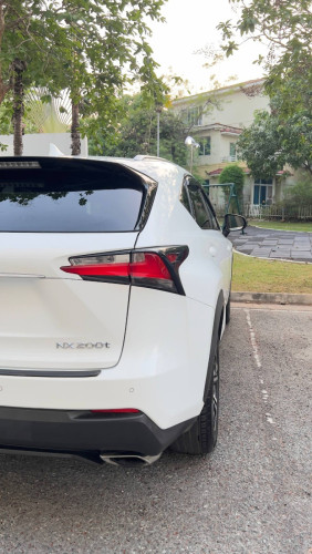 Lexus NX 200T F Sport 2016 6ប៊ូតុង ប៉ុង2