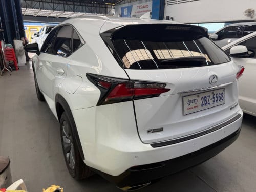 Lexus Nx200t 2017 F sport upgrade Nx300 2021 full option