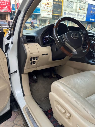 Lexus RX 450 H  2013  full options