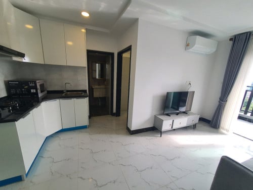 New Room Pool Gym Studio Condo near Olympia Mall