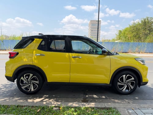 Raize2023 ថ្មីខ្លាំង​ ប្រេីបាន8000km