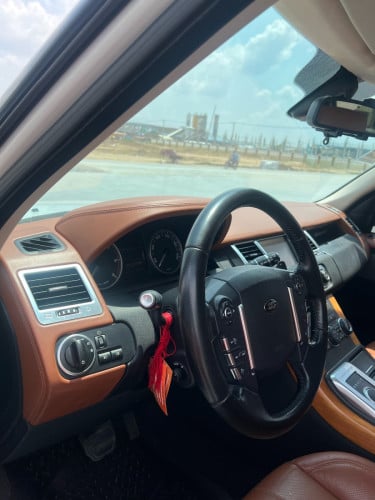 Range Rover sport 012