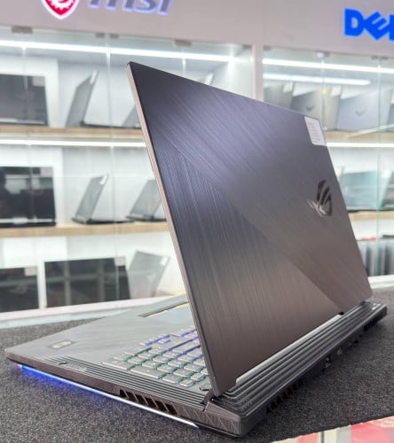 ROG Strix G712/i7-10th/16GB/512gb/RTX2070(8G)/17.3”(240hz)/RGB Light