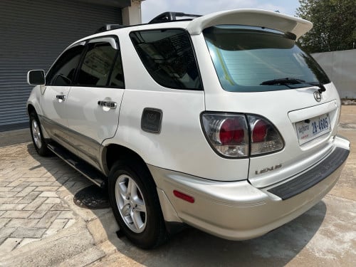 Rx300ឡានស្អាតគ្មានទាស់ លក់តម្លៃពិសេស