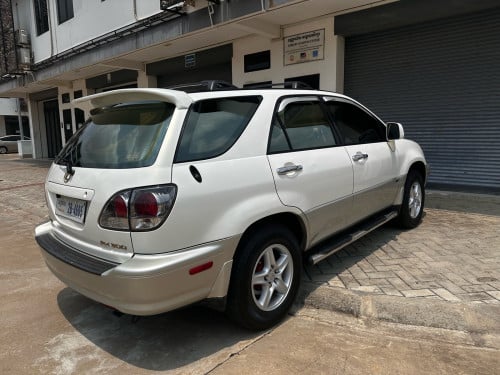 Rx300ឡានស្អាតគ្មានទាស់ លក់តម្លៃពិសេស