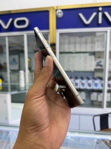 S24ultra 512G ក្រុមហ៊ុន សុីម2