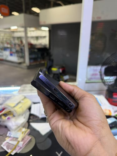 Samsung s23ultra 256G ក្រុមហ៊ុន sim2 ស្អាត