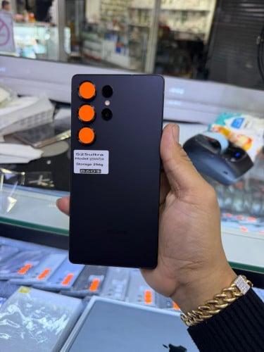 Samsung S25ultra 256G Jet black ក្រុមហ៊ុន