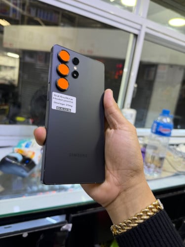 Samsung S25ultra 256G Jet black ក្រុមហ៊ុន