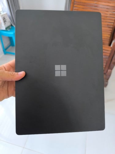 Surface Laptop 3 Touch Screen 14-inch 2K (2256 x 1504)