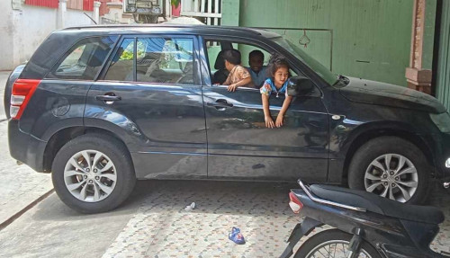 Suzuki Grand Victoria 2013 for rent