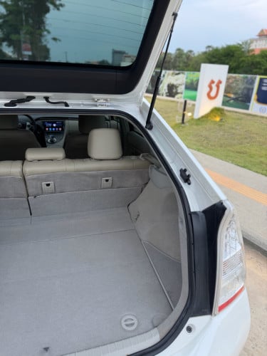 Toyota Prius 2010 opposition2 15200$
