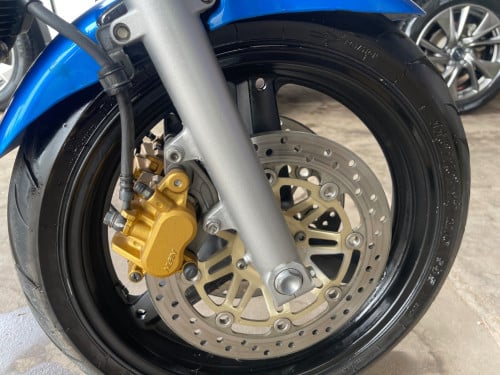 Urgent Sale CB400 Revo 2008