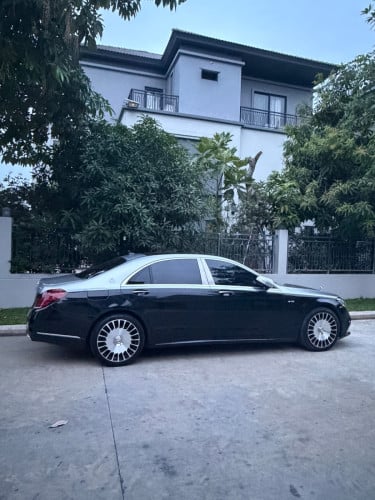 V AUTO 8888