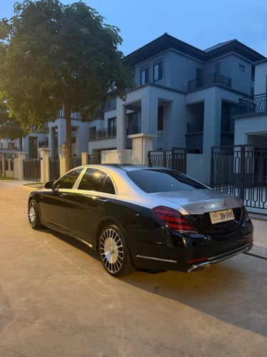 V AUTO 8888