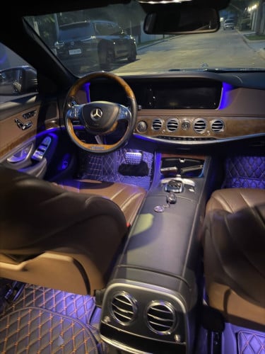 V AUTO 8888
