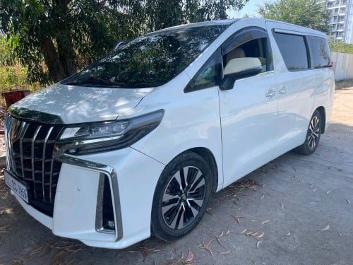 We have many kind of car for rent