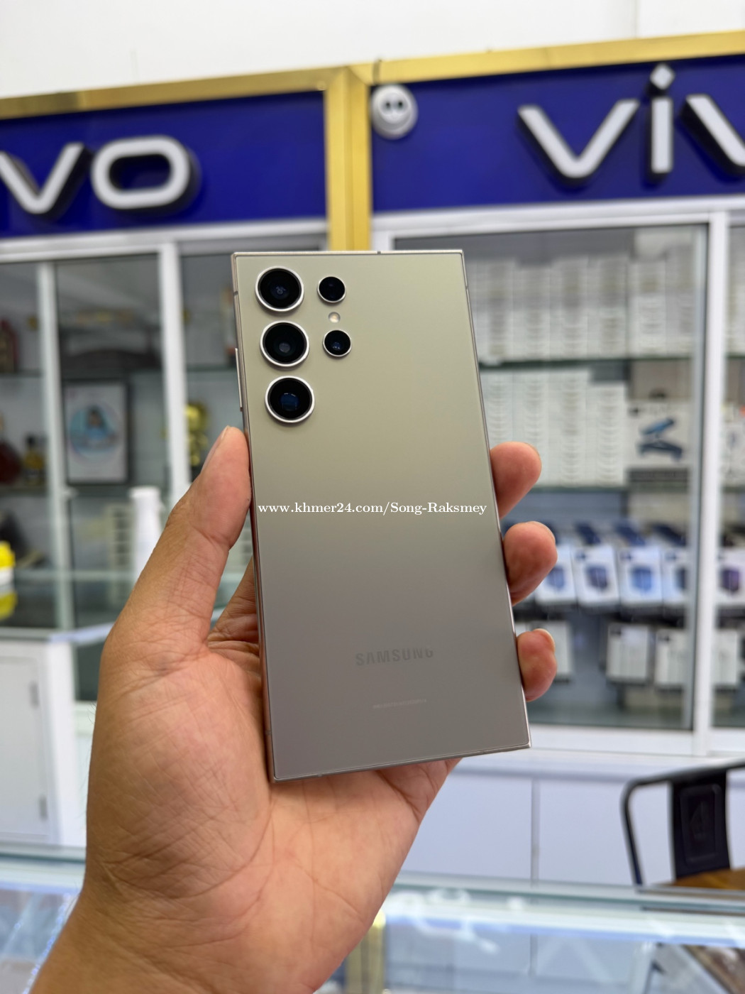 S24ultra 512G ក្រុមហ៊ុន សុីម2