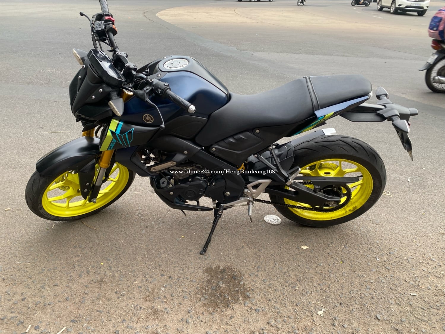 ម៉ូតូលក់