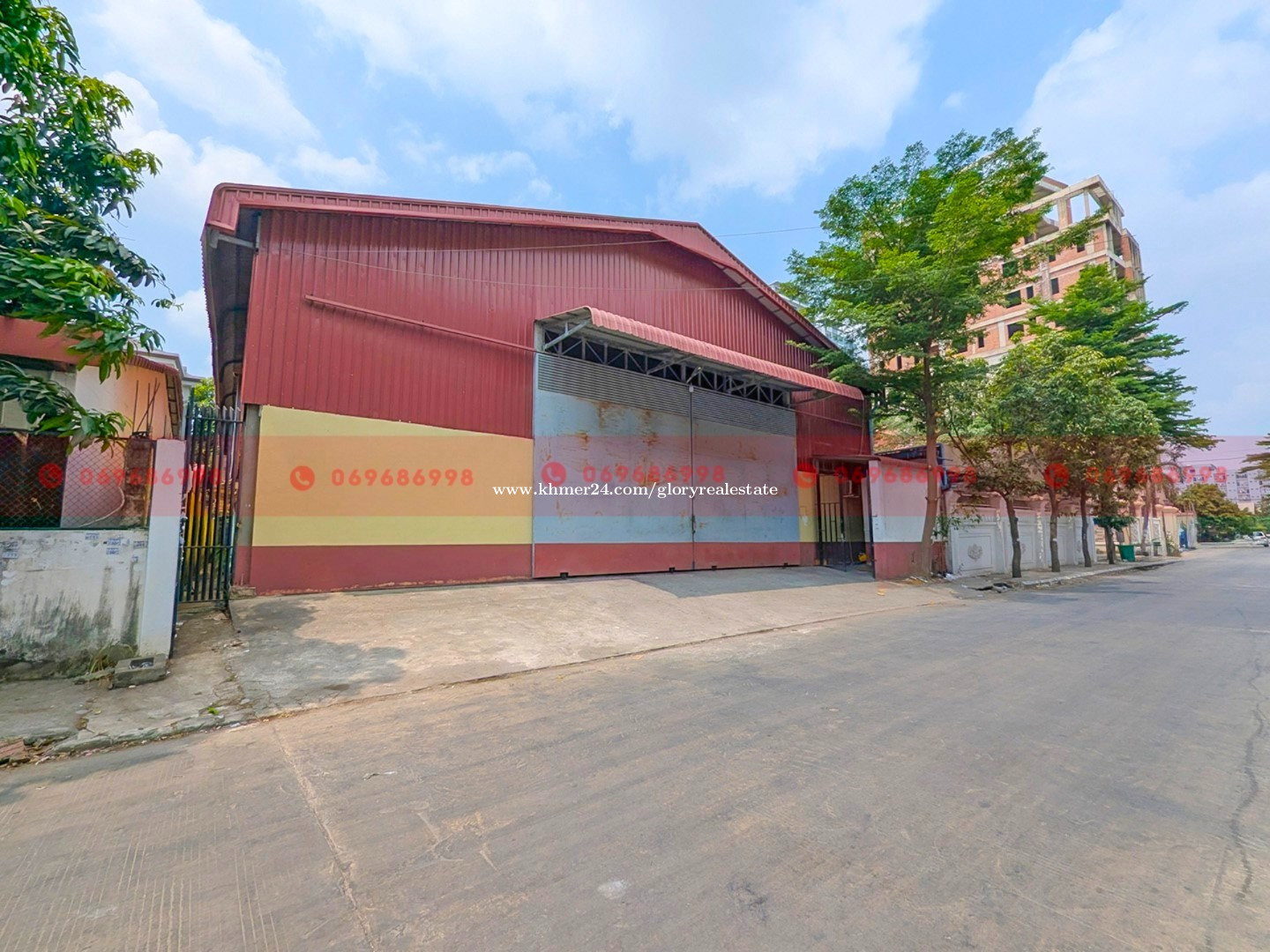 600 Sqm Warehouse For Lease On A Sub-Concrete Road In Sen Sok Area