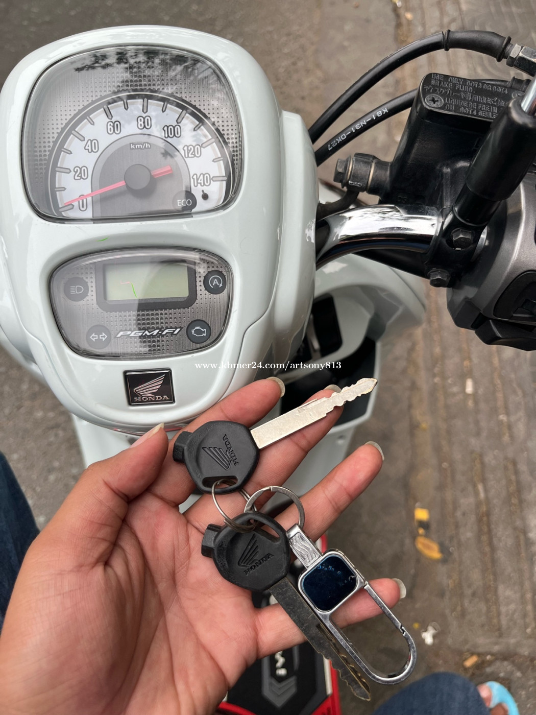 Honda Scopy 021ក្រុមហ៊ុនកាតគ្រីកុបពី price $970.00 in Boeng Keng Kang ...