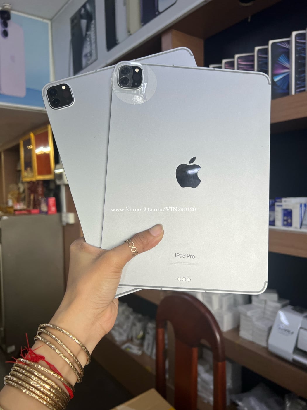iPad Pro M2 512G 699$-749$