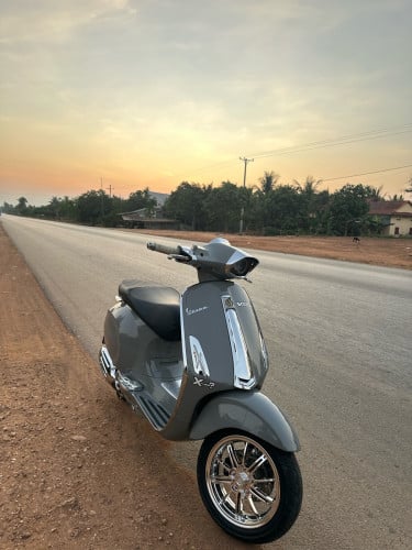 ម៉ូតូលក់