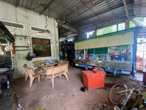 លក់ចោល