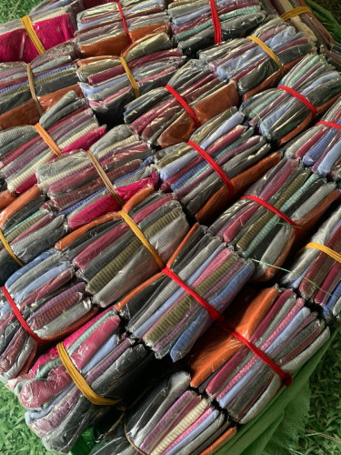 កក្អមសំឡីហុងកុង