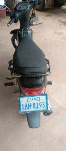 ម៉ូតូលក់