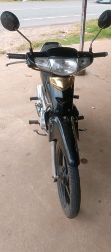 ម៉ូតូលក់