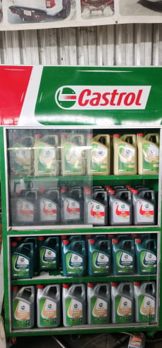មានប្តូរប្រេងម៉ាស៊ីន ប្រអប់លេខ ម៉ាស៊ីន គ្រឿងក្រោម