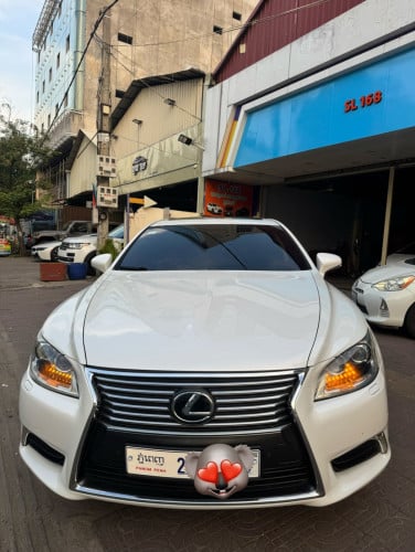 　ឡានទើបប្តូរបានរបស់ពិសេស10ឆ្នាំជួបម្តងម្ចាស់ប្រើថែនៅអេមស្អាត