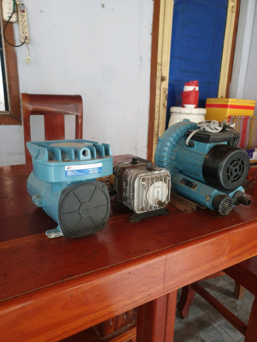 ម៉ូទ័របូមខ្យល់( 3គ្រឿង) លក់សរុប 50$