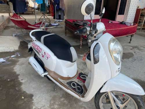 លក់ប្រញាប់លុយ700$ចរចារ