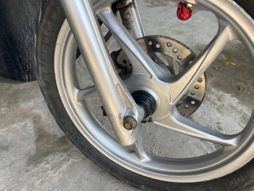 លក់ប្រញាប់លុយ700$ចរចារ
