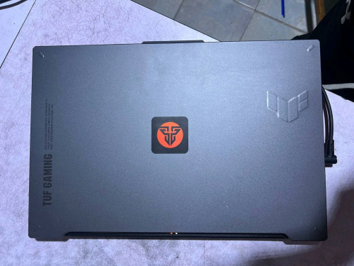 Laptop ASUS TUF នៅស្អាត98%