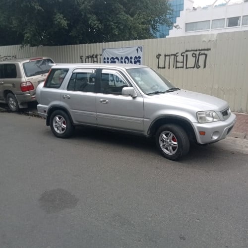 លក់ CRV 2000 Abs ប៉ុង