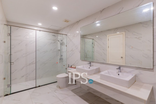 #FORSALE🏠 វីឡាឃ្វីន II 6 បន្ទប់គេង -​📍ជីបម៉ុងហ្គ្រេនភ្នំពេញ, ភ្នំពេញ